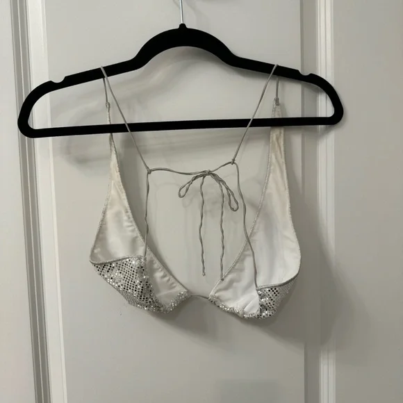 Oseree Disco 90’s Bikini Top Only in Silver Revolve - Picture 6 of 8